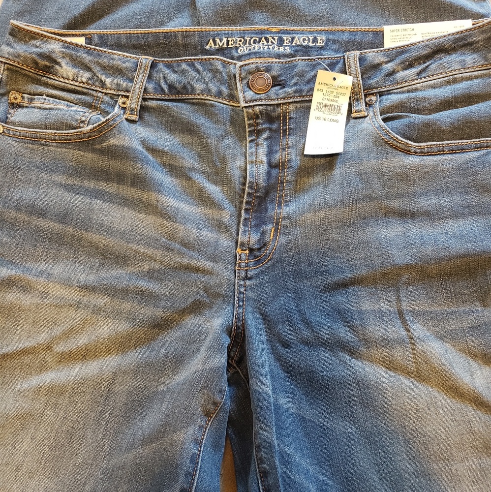 American Eagle size 18 long boyfriend jeans